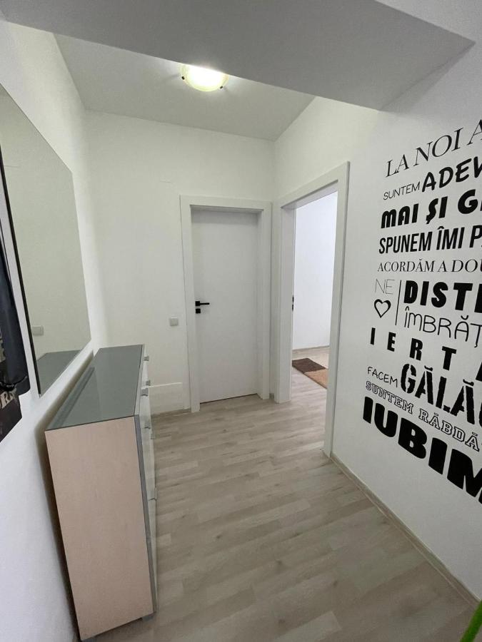 Class Deluxe Apartments Oradea Eksteriør billede