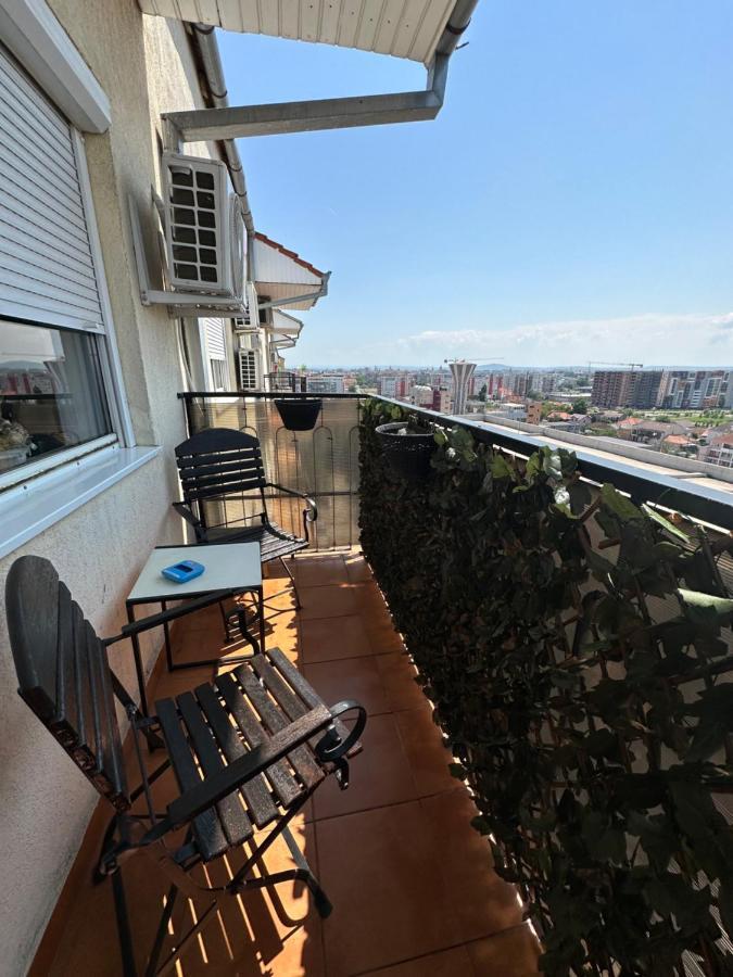 Class Deluxe Apartments Oradea Eksteriør billede